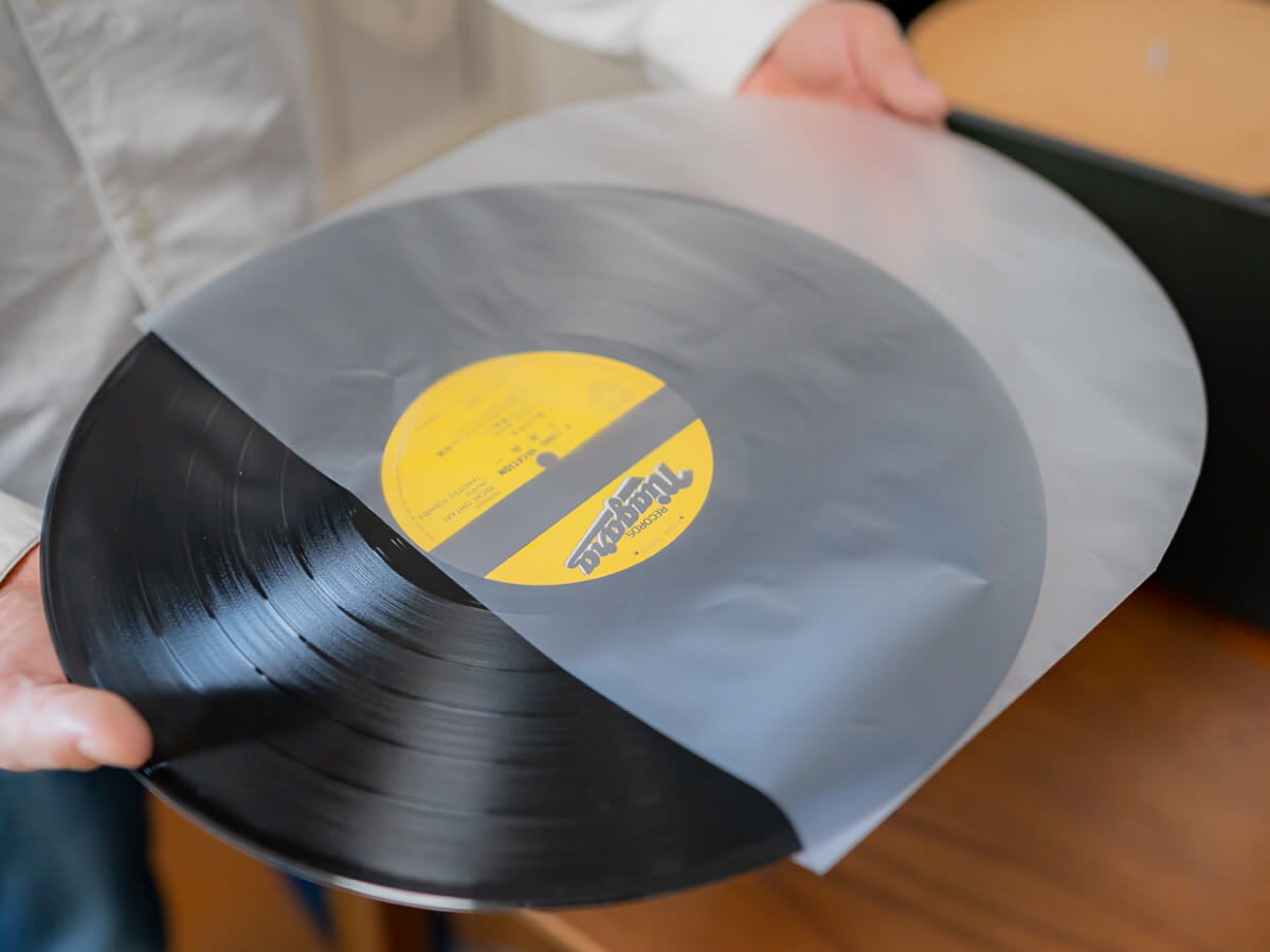 レコードクリーニングサービス 超音波洗浄 + 盤保存用 丸底内袋厚めタイプ付き納品