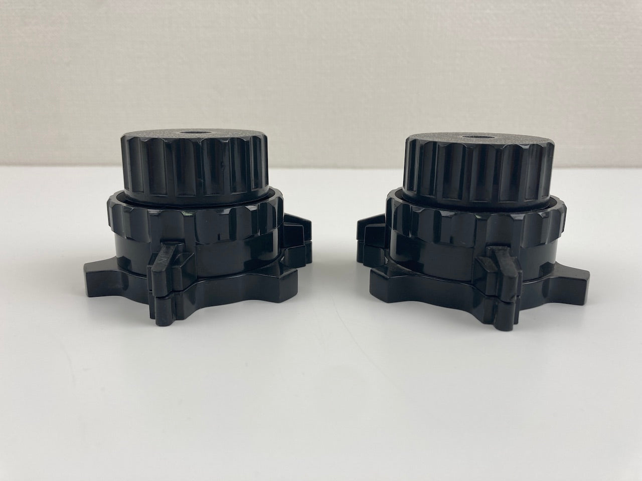オープンリール OTARI KWOH 009 10号用 クランパー ペア