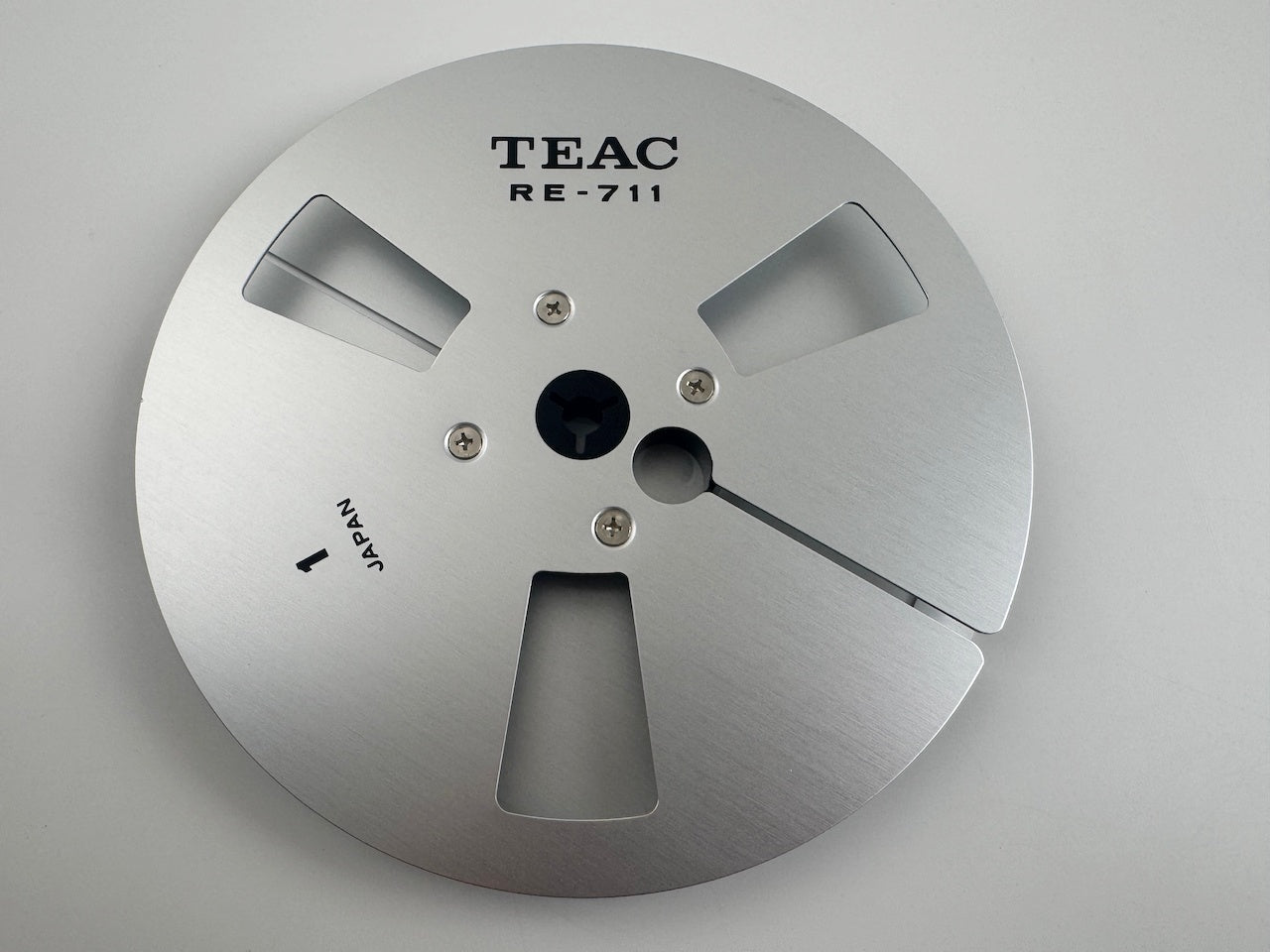オープンリール 7号 TEAC RE-711 メタルリール 空リール 元箱付き