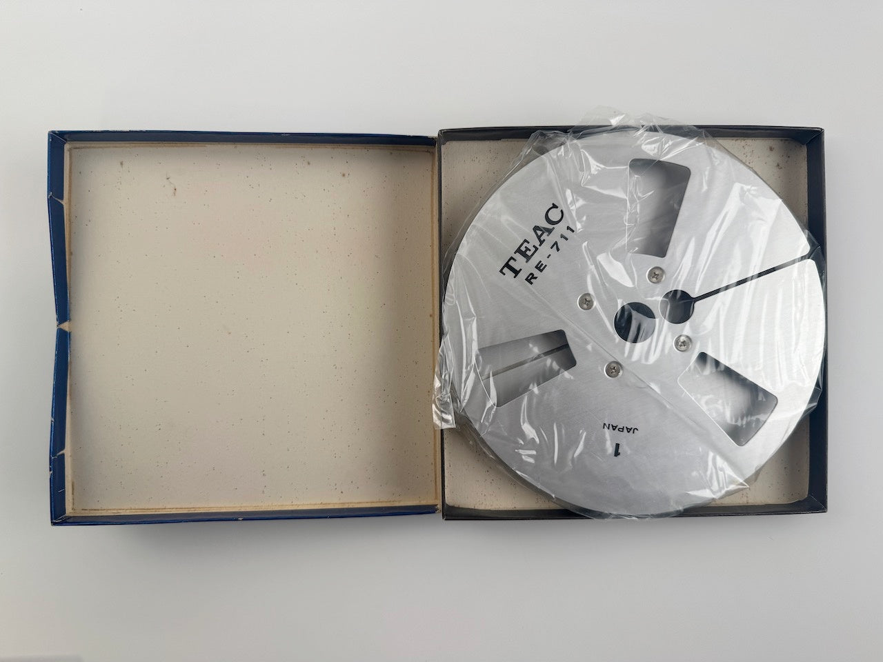 オープンリール 7号 TEAC RE-711 メタルリール 空リール 元箱付き