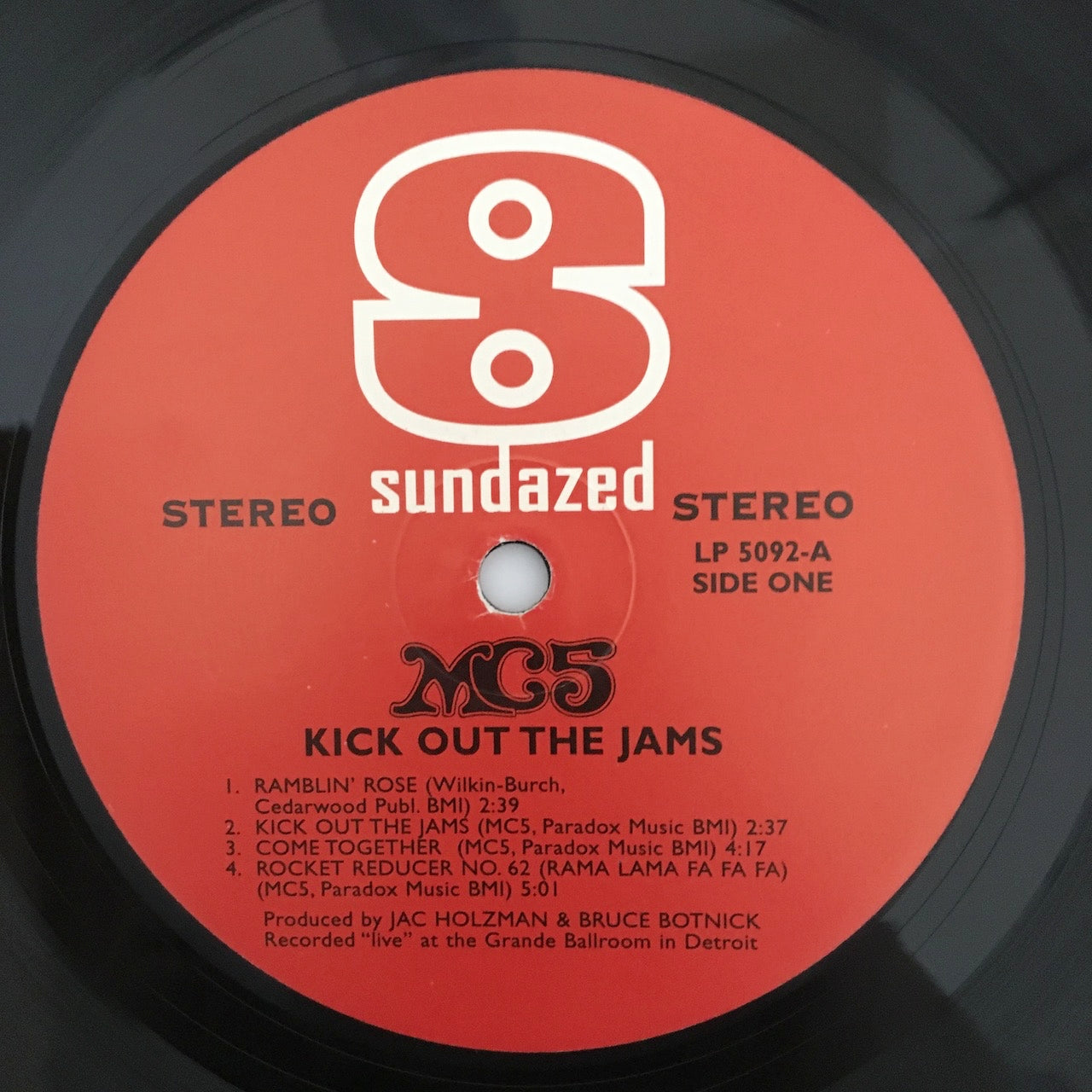 LP/ MC5 / KICK OUT THE JAMS / 2001 REISSUE SUNDAZED MUSIC LP5092