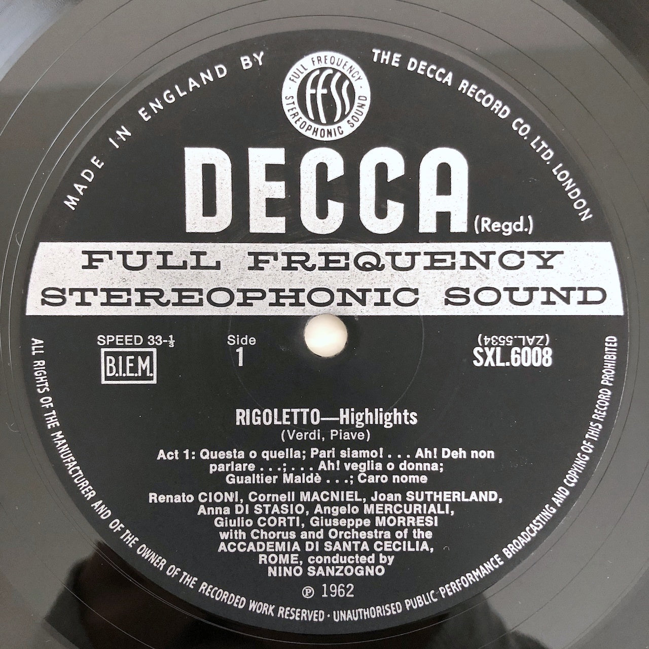 LP/ コーネル・マクニール、ジョーン・サザーランド、ニーノ・サンツォーニョ 他 / ヴェルディ:歌劇「リゴレット」抜粋 / UK盤 ED3 DECCA 白スリーヴ付き DECCA SXL6008
