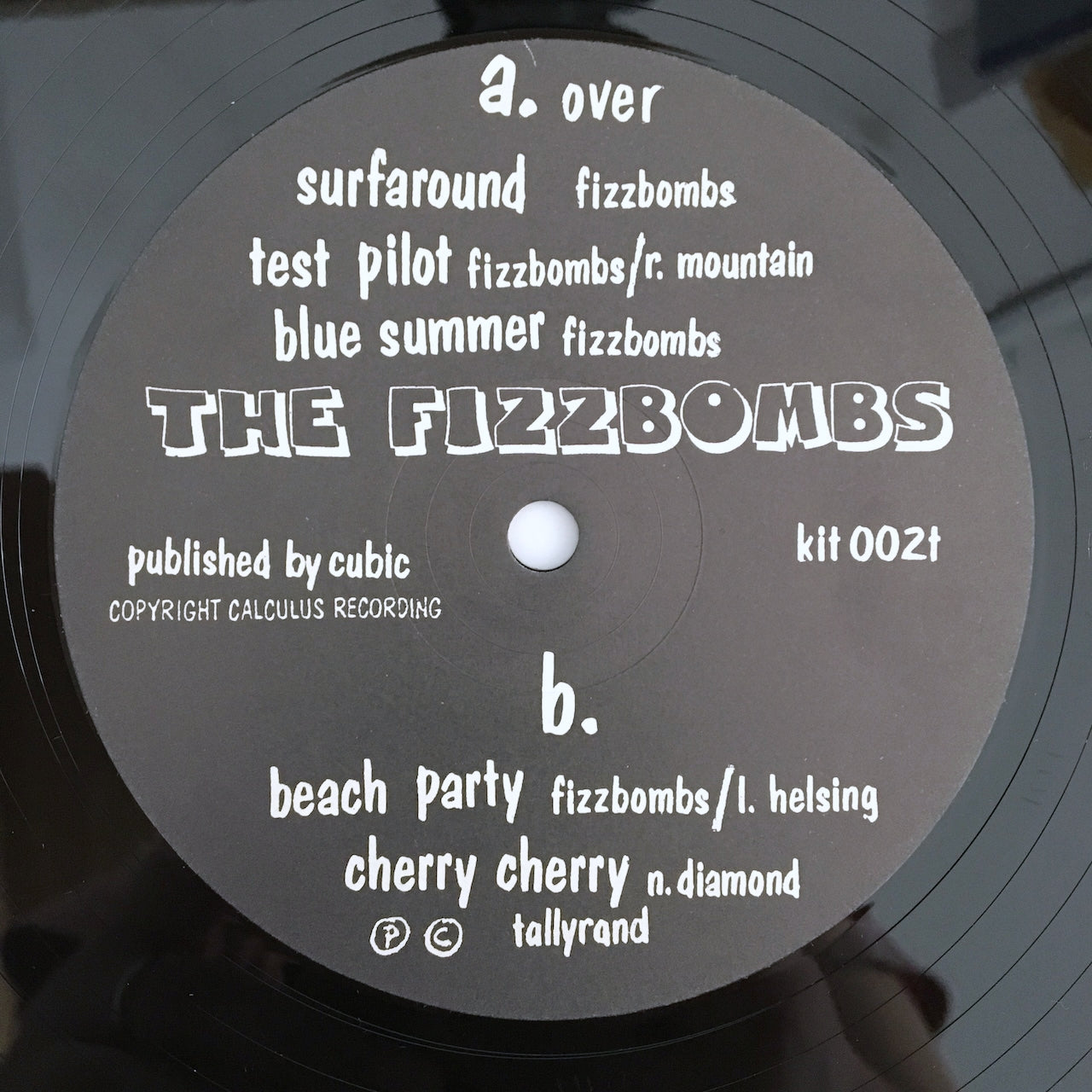LP/ THE FIZZBOMBS / THE SURFIN' WINTER E.P. / UK盤 オリジナル 45回転 INDIE ROCK CALCULUS KIT002T