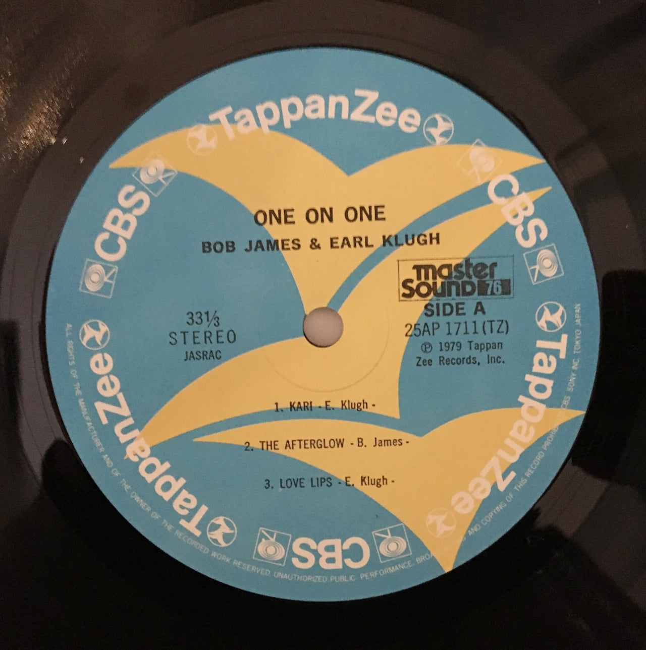 LP/ BOB JAMES & EARL KLUGH / ONE ON ONE / 国内盤 帯・ライナー付き CBS/SONY 25AP1711