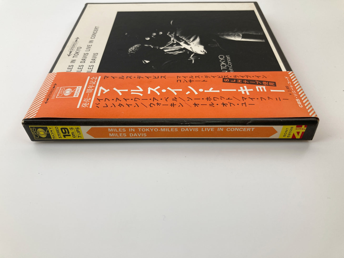 オープンリール/ MILES DAVIS / MILES IN TOKYO / 国内盤 7号 4トラック 19cm/s (7 1/2IPS) 帯・ライナー CBS SONY SONT-52028