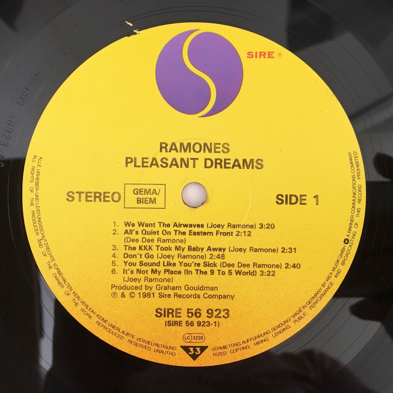 LP/ RAMONES / PLEASANT DREAMS / ドイツ盤 SIRE SIRE56923