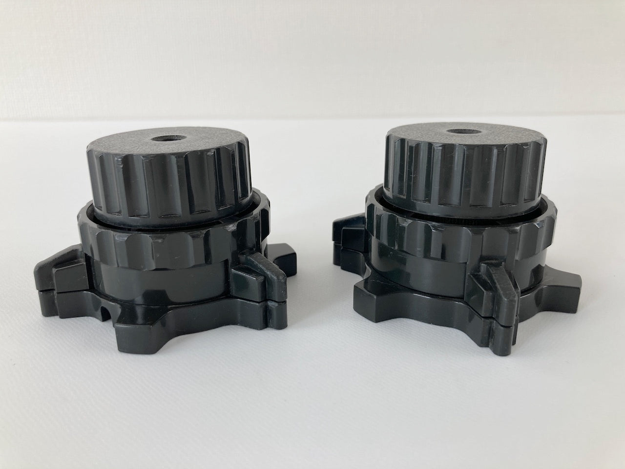 オープンリール OTARI KWOH 009 10号用 クランパー ペア