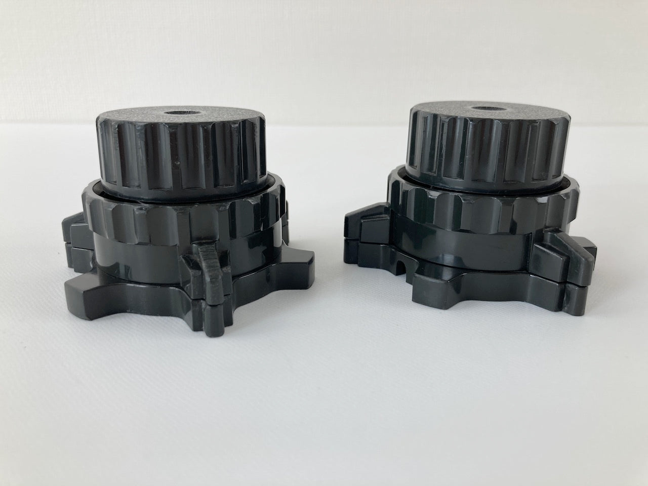 オープンリール OTARI KWOH 009 10号用 クランパー ペア