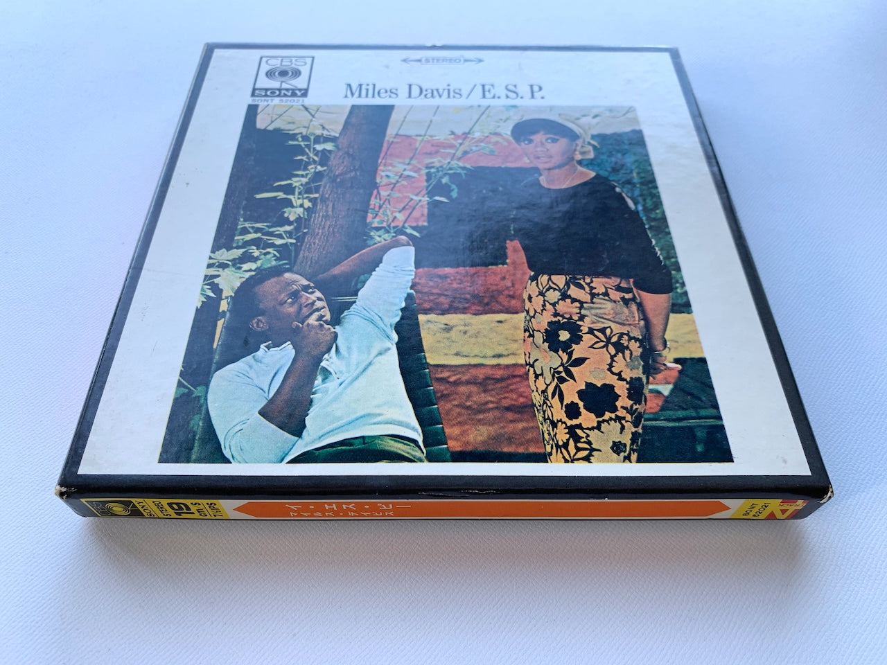 オープンリール/ MILES DAVIS / E.S.P. / 国内盤 7号 4トラック 19cm/s (7 1/2IPS) ライナー CBS SONY SONT-52021