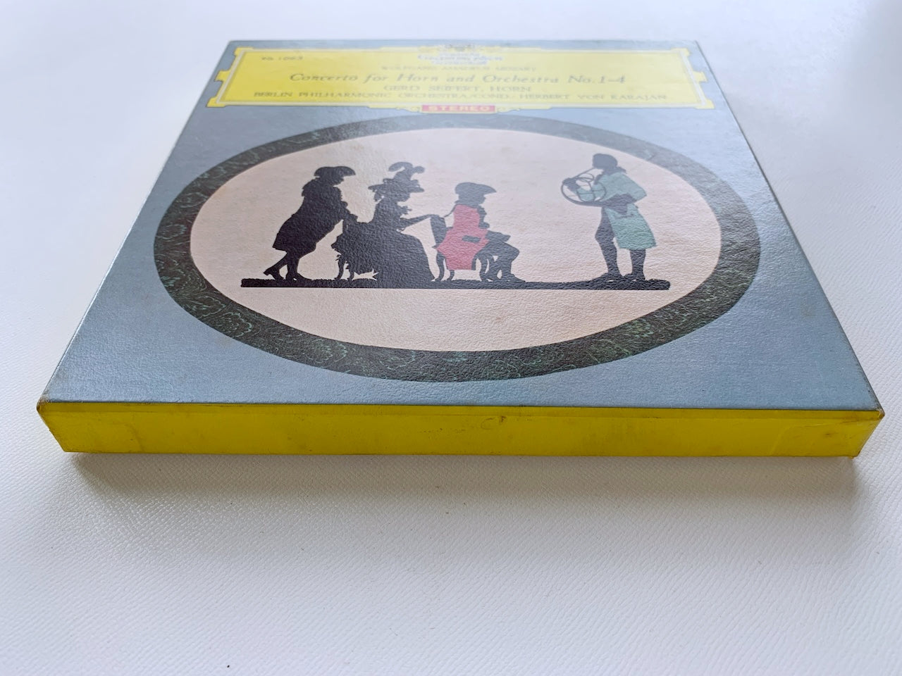 オープンリール/ ザイフェルト、カラヤン / モーツァルト：ホルン協奏曲 / 国内盤 7号 4トラック 19cm/s (7 1/2IPS) ライナー DGG XG1023